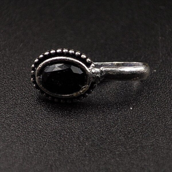 Oxidised Oval Shape Stone Nosepin For Girls - "Black"