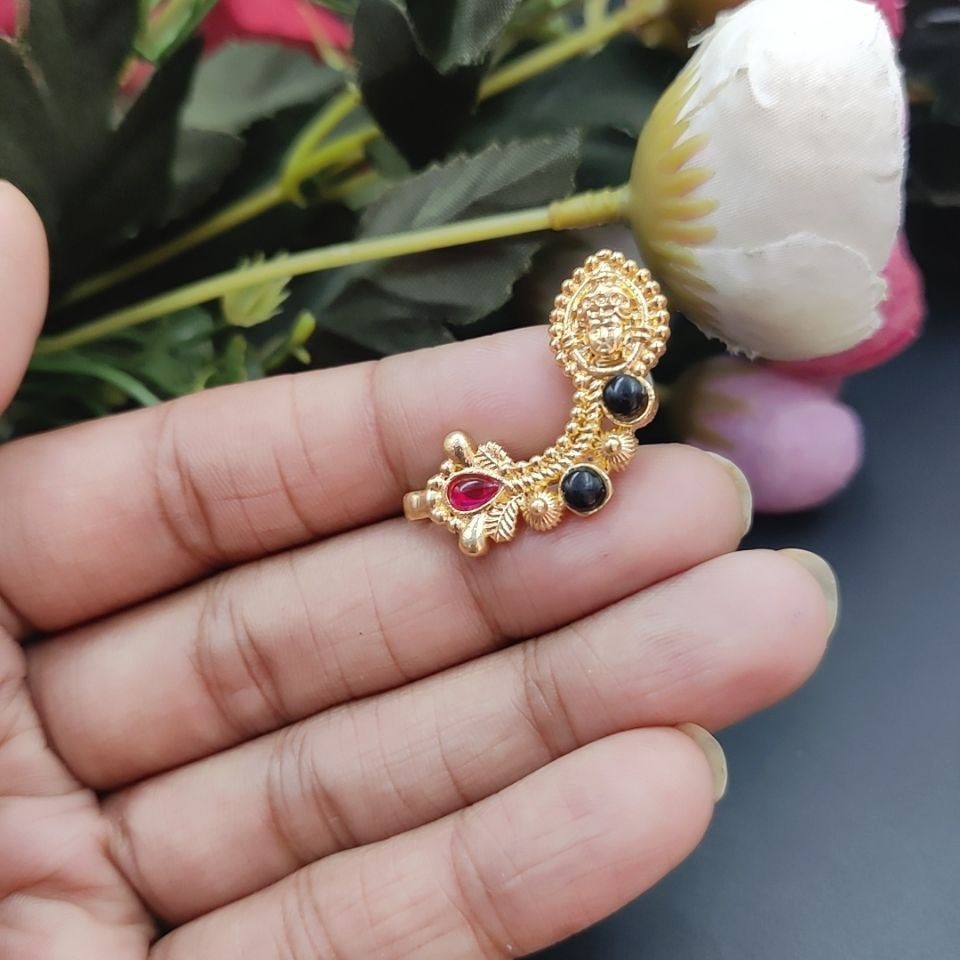 Marathi Style Durga Golden Polish Nosepin For Girls - Image 10