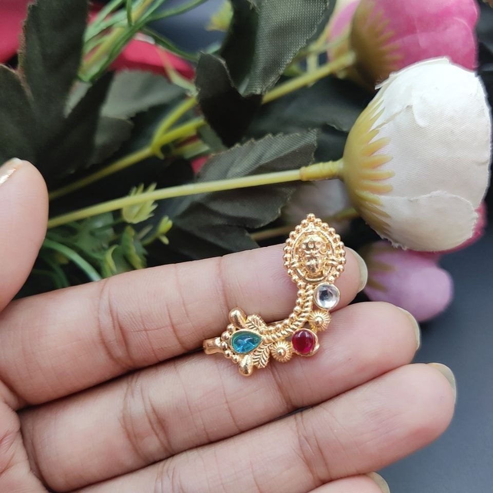 Marathi Style Durga Golden Polish Nosepin For Girls - Image 8