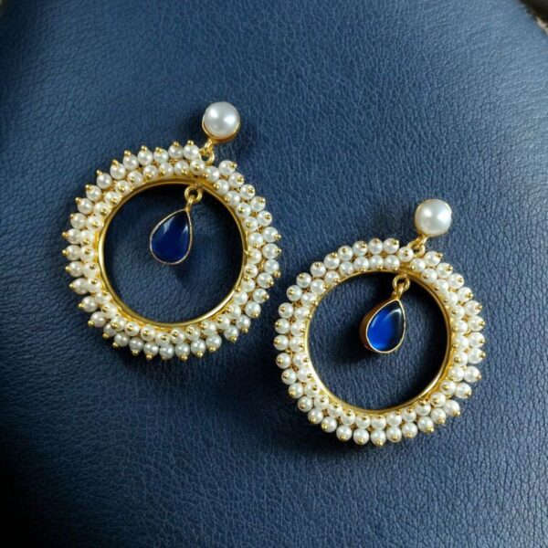 Beautiful Round Stud Earrings Featuring Stones ? Perfect for All Occasions - ''Blue''