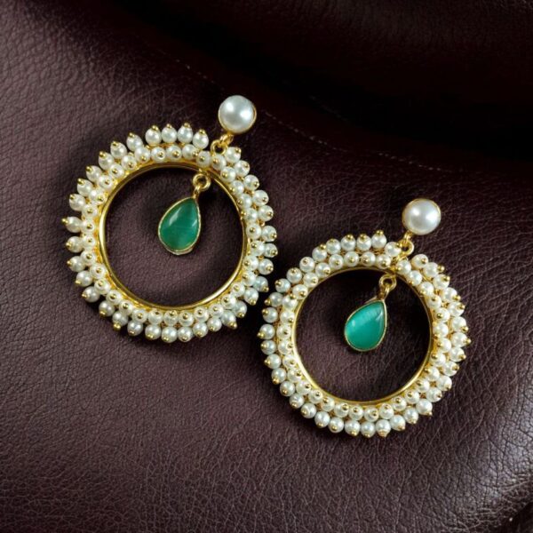 Beautiful Round Stud Earrings Featuring Stones ? Perfect for All Occasions - ''Mint''