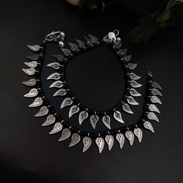 German Silver Oxidised Leaf Beads Anklet For Girls - "Black"