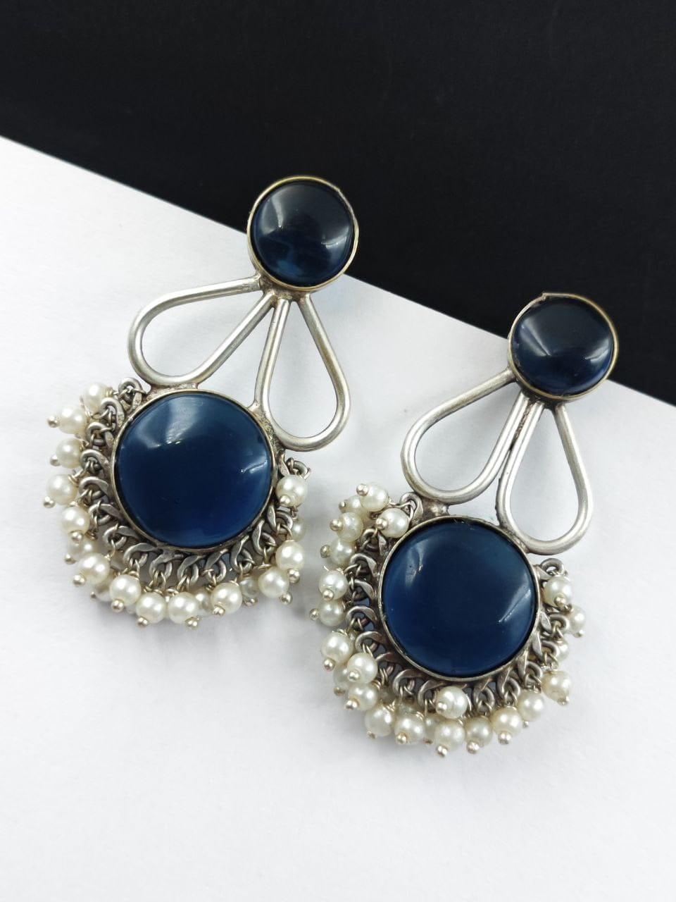 Affordable Hand-Made Silver Look Like Earrings Monalisa Stone with Pearl Work - Image 9