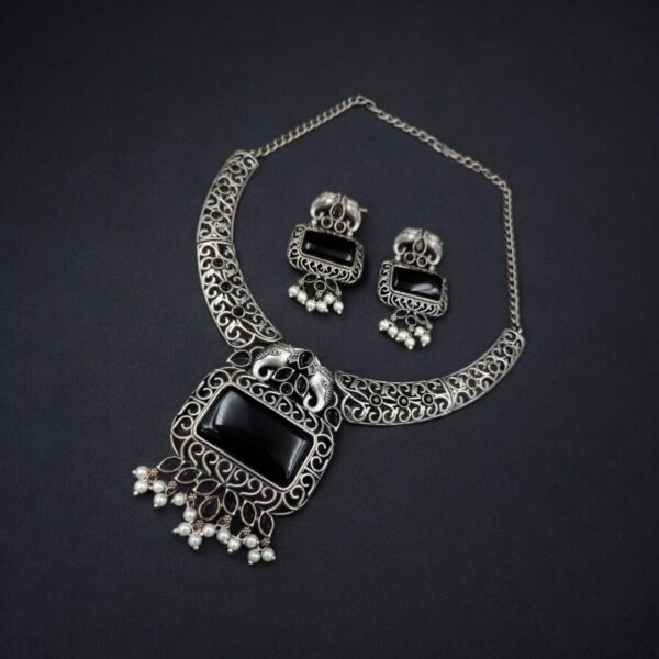 Antique Elephant Design Hasali Necklace Set | Best Vintage Jewelry - "Black"