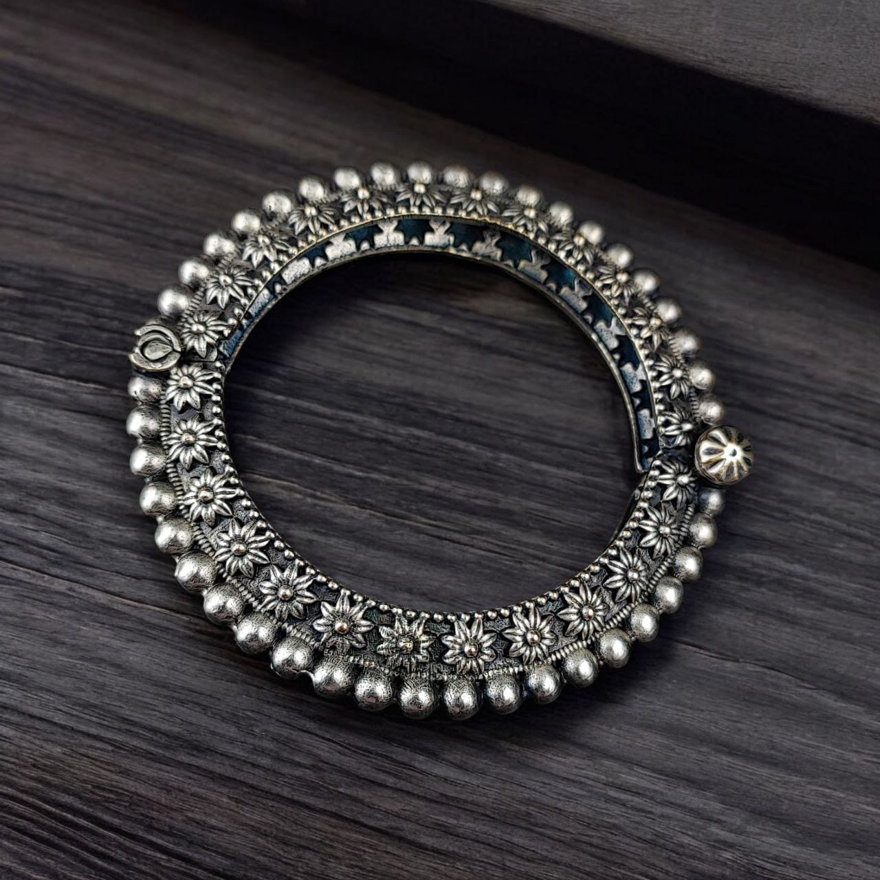 Antique Flower Bracelet | Oxidized Openable Bangles | Ethnic Indian Kada - Image 2