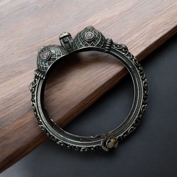 Antique Silver Bracelet | Oxidized Kada with Stone Work | Best Openable Bangle - "Babypink"