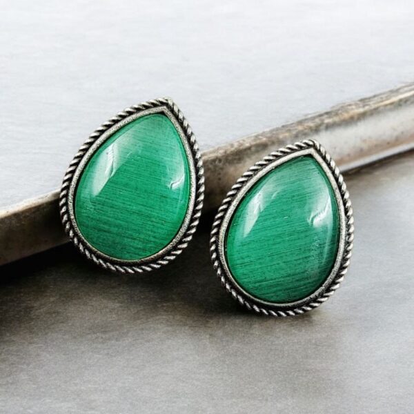 Best Drop-Shaped Monalisa Stone Stud Earrings in Silver Replica Design - "Mint"