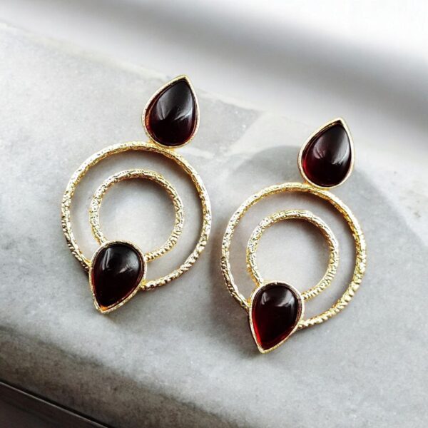 Beautiful Gold-Plated Monalisa Stone Earrings - Perfect Studs for You - "Red"