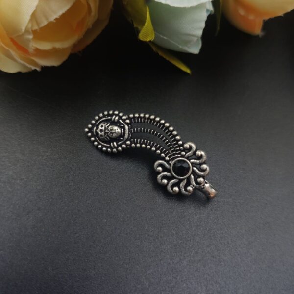 Lord Durga Oxidised Navratri Special Marathi Nath Press Nosepin - "Black"