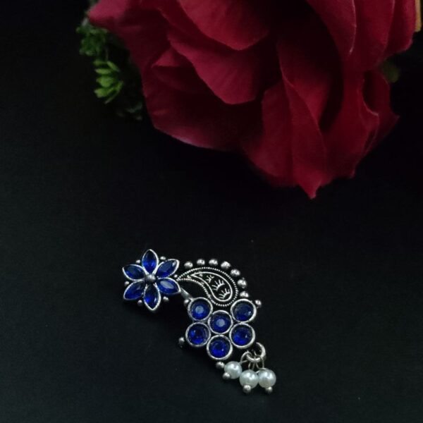 Adorable Oxidised Silver Plated Marathi Nath Press Nosepin - "Blue"
