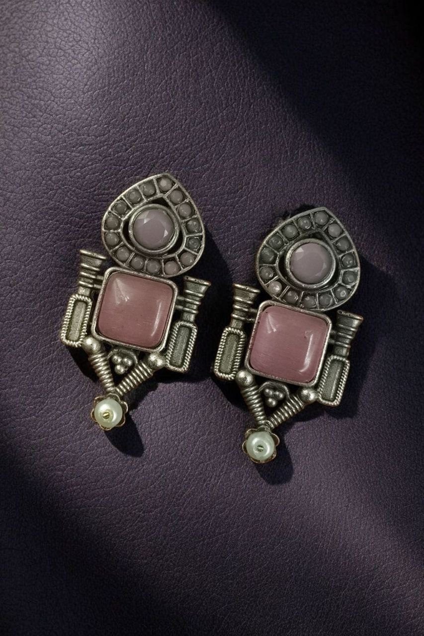 Fashionable Western Look Earrings | Unique Design Pearl & Monalisa Stone Jewelry for Women - Image 3