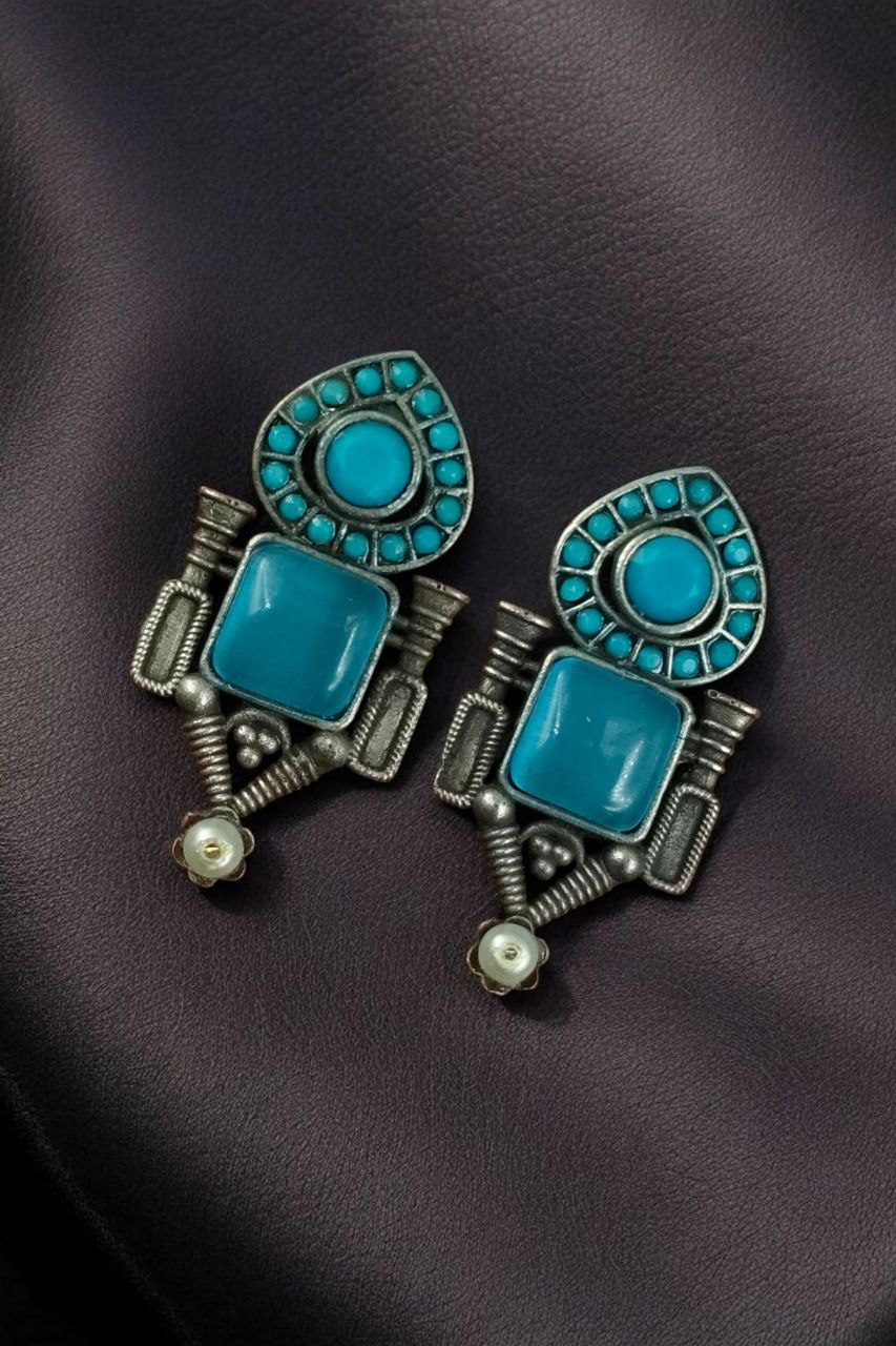Fashionable Western Look Earrings | Unique Design Pearl & Monalisa Stone Jewelry for Women - Image 7