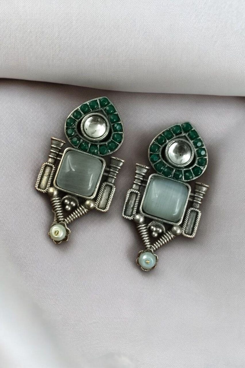 Fashionable Western Look Earrings | Unique Design Pearl & Monalisa Stone Jewelry for Women - Image 8