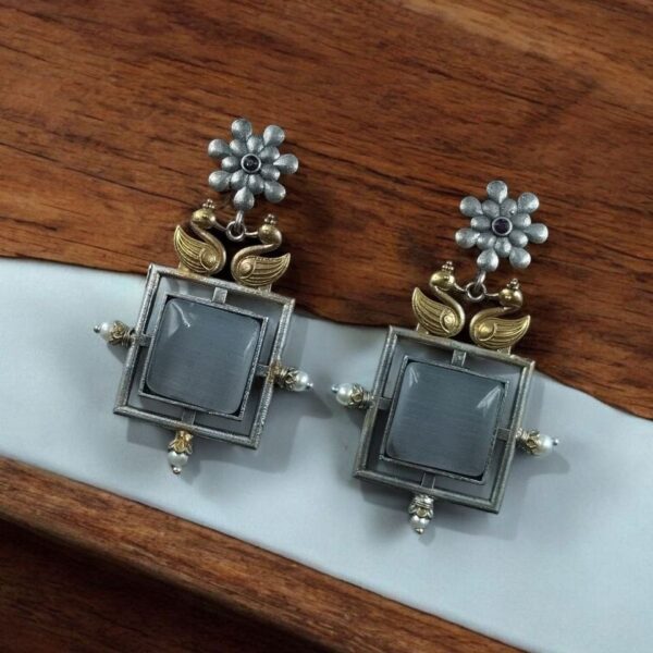 Lightweight Two-Tone Earrings | Western Look Monalisa Stone Best Bird Design Dangler Jewelry - "Grey-Red"