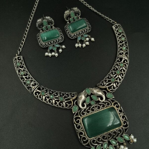 Antique Elephant Design Hasali Necklace Set | Best Vintage Jewelry - "Mint"