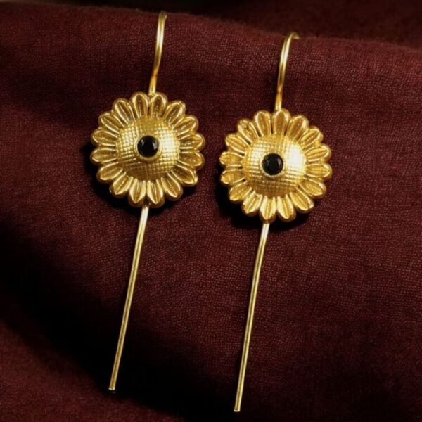 Western Look Gold Plated Earcuff | Beautiful Flower Design Stone Jewelry For Girls - "Black"