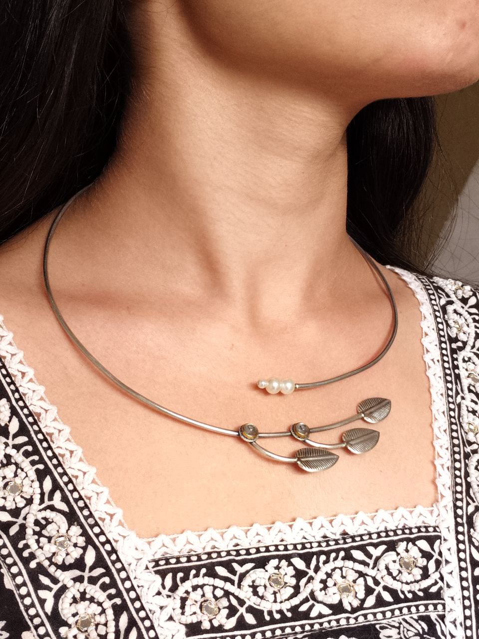 Silver Replica Leaf Design Hasli Necklace | Beautiful Traditional Oxidized Jewelry - Image 2