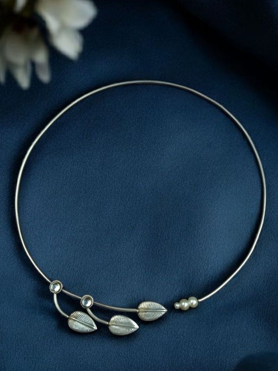 Silver Replica Leaf Design Hasli Necklace | Beautiful Traditional Oxidized Jewelry - Image 3