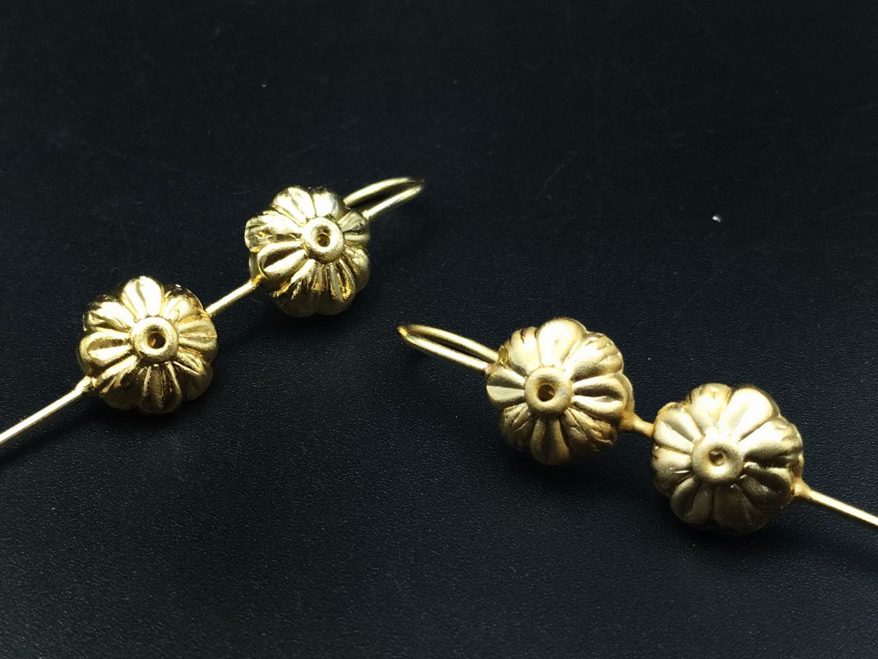 Gold Plated Flower Design Earcuff | Lightweight Daily Wear Best Jewelry for Women - Image 4