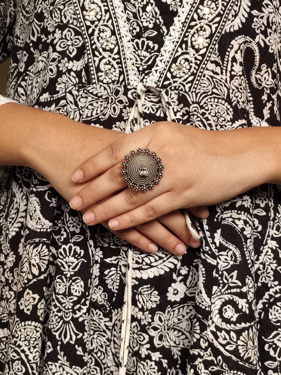 Premium Silver Replica Pearl Ring | Ethnic Oxidized Daily Wear Best Jewelry - Image 4