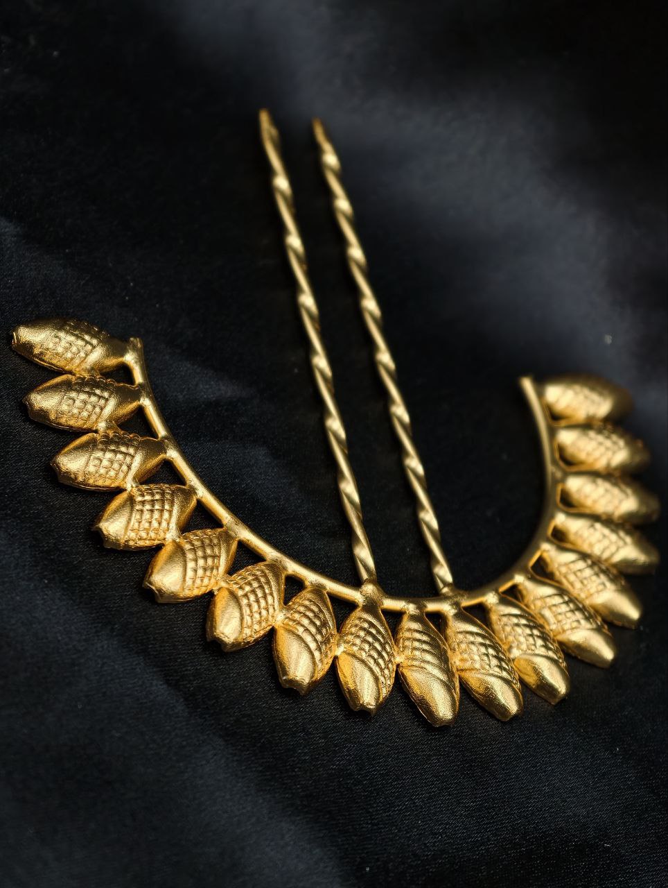 Unique Design Gold Plated Juda Pin | Elegant Hair Accessory for Women - Image 2