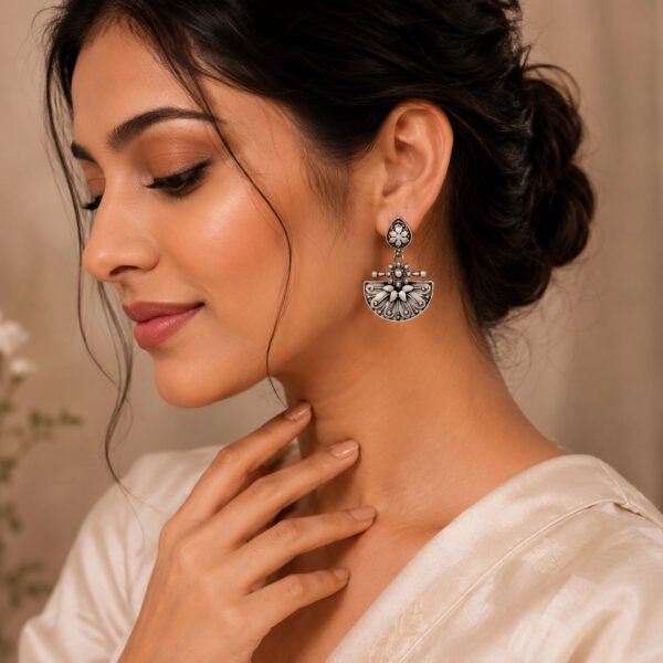 Floral Design Earring elegant designer floral earrings for women