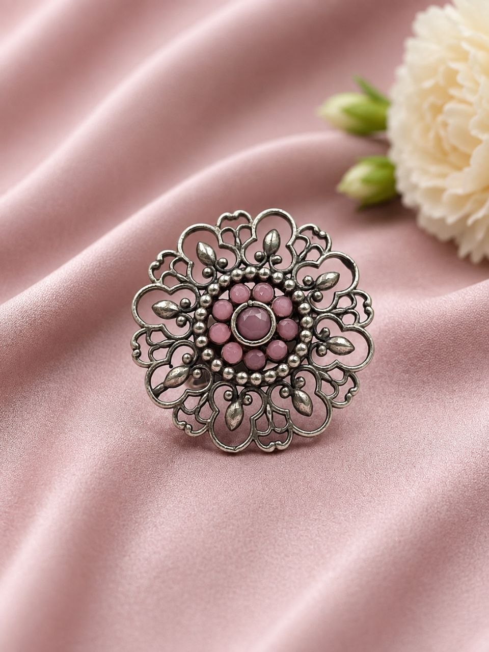Beautiful Flower Ring ?Stunning Floral Jewelry for Elegant Everyday Style - Image 4