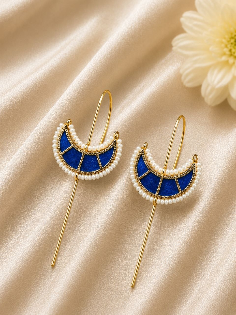 Gold Plated Half Moon Earcuff ?Elegant Jewelry for Modern Looks - Image 5