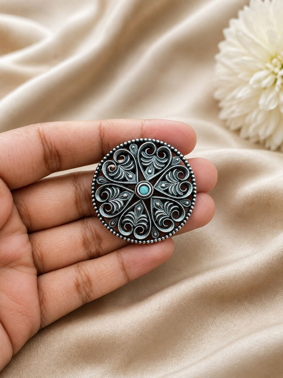 Elegant Floral Hair Accessories Oxidized Silver Hair Jewelry for Traditional Wear - Image 4