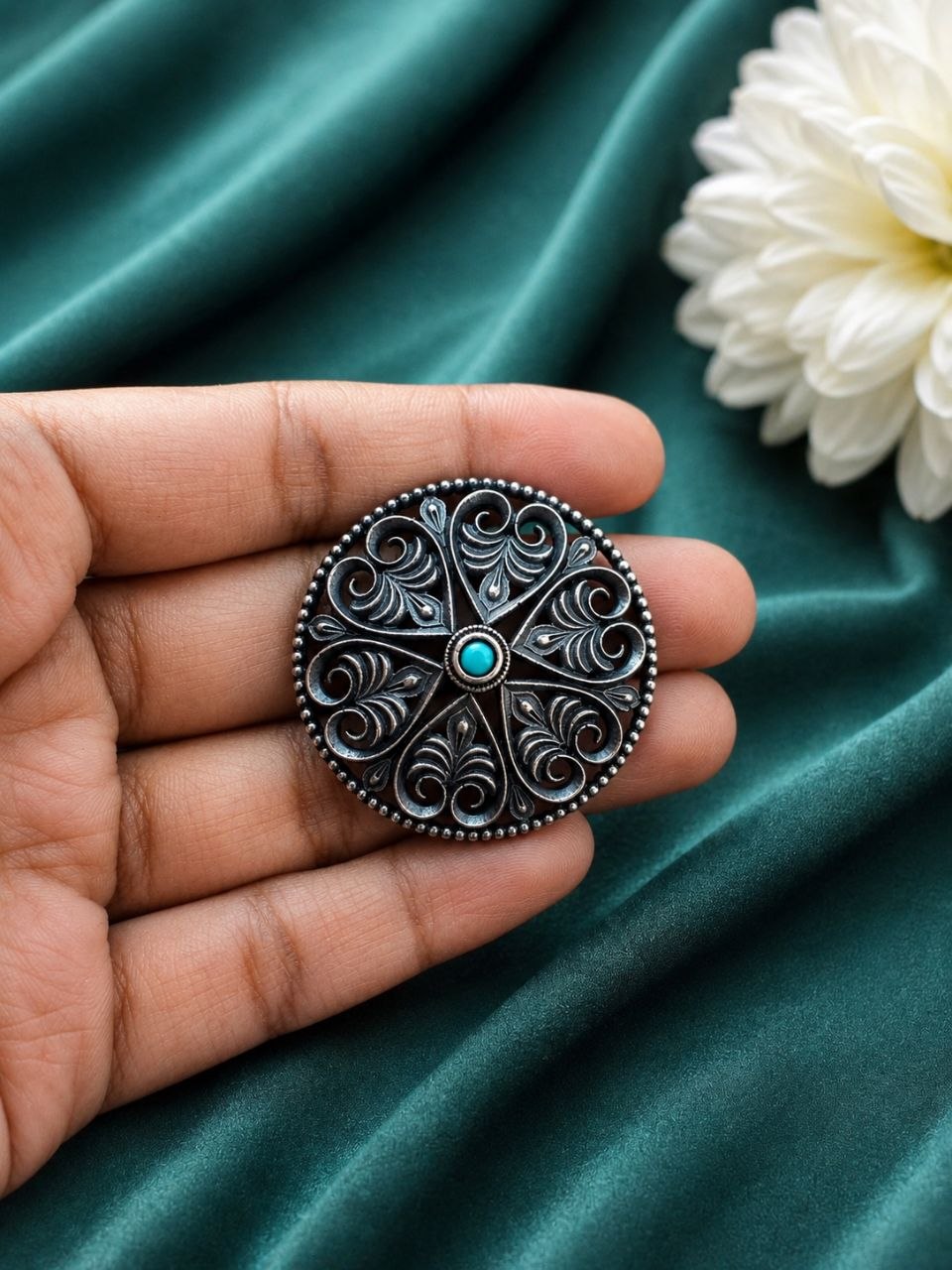 Elegant Floral Hair Accessories Oxidized Silver Hair Jewelry for Traditional Wear - Image 5
