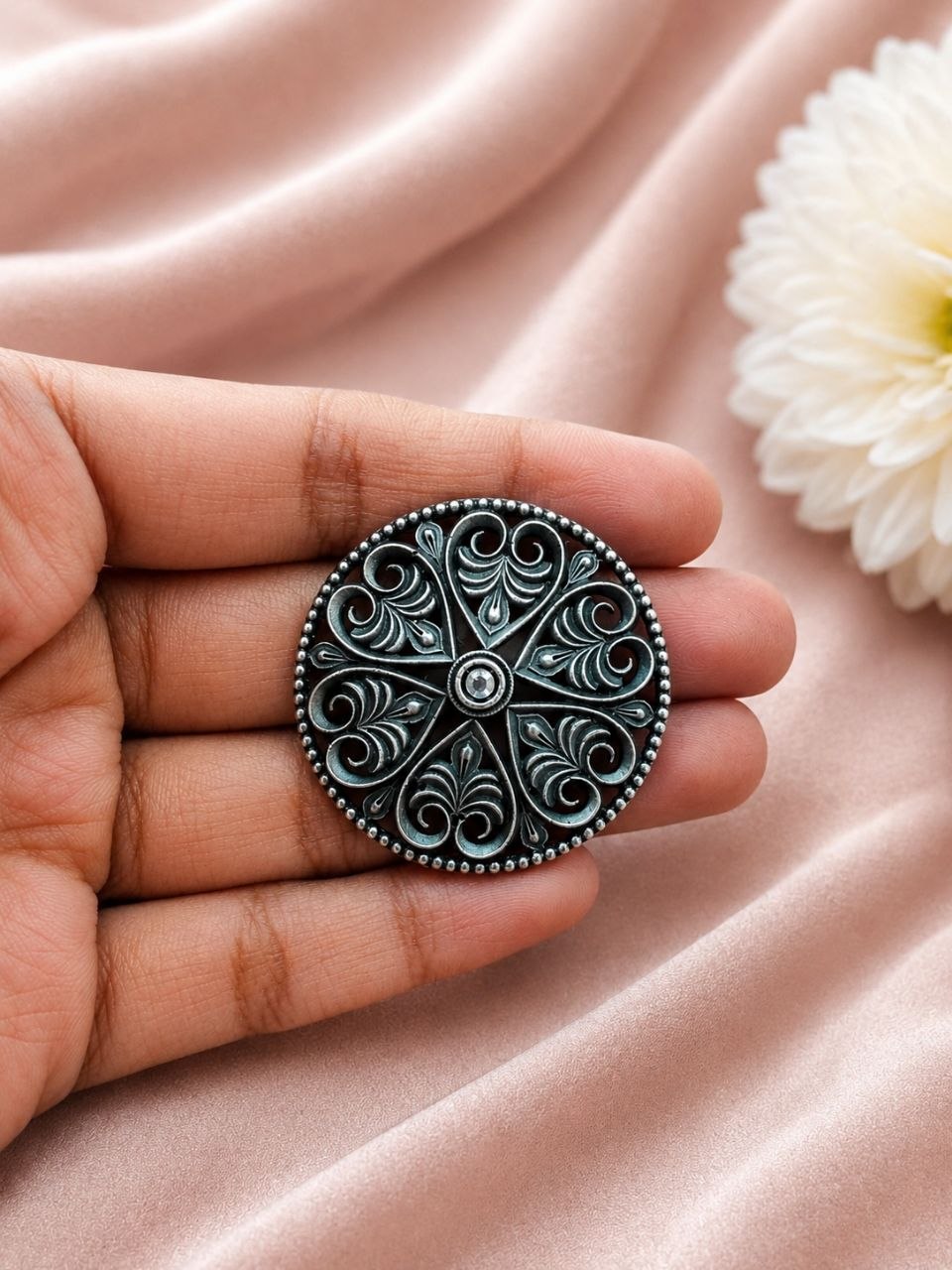 Elegant Floral Hair Accessories Oxidized Silver Hair Jewelry for Traditional Wear - Image 7