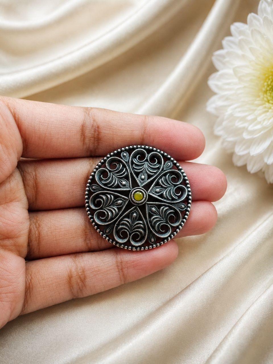 Elegant Floral Hair Accessories Oxidized Silver Hair Jewelry for Traditional Wear - Image 9