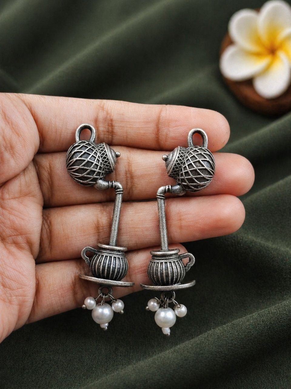 Antique Silver Earring Vintage Style Jewelry for Timeless Ethnic Look - Image 2