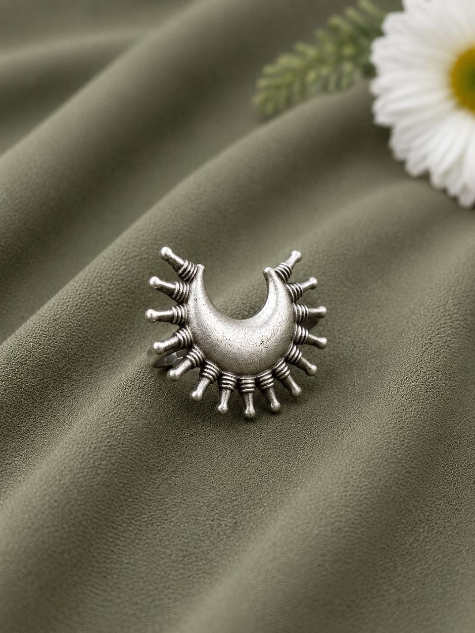 Vintage Silver Ring Antique Jewelry for Everyday & Ethnic Wear - Image 4