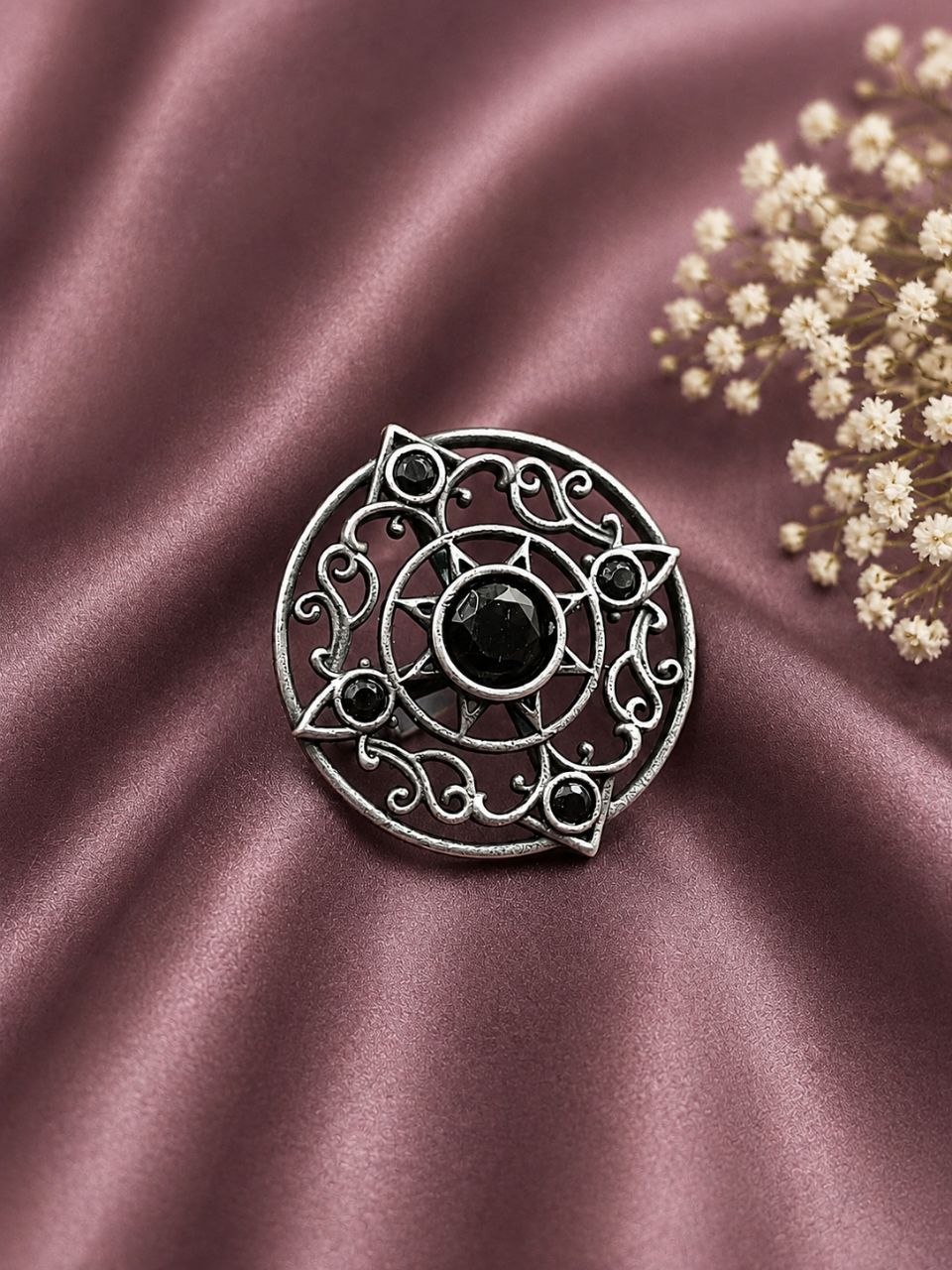 Vintage Adjustable Ring Elegant Antique Statement Ring for Party Look - Image 3