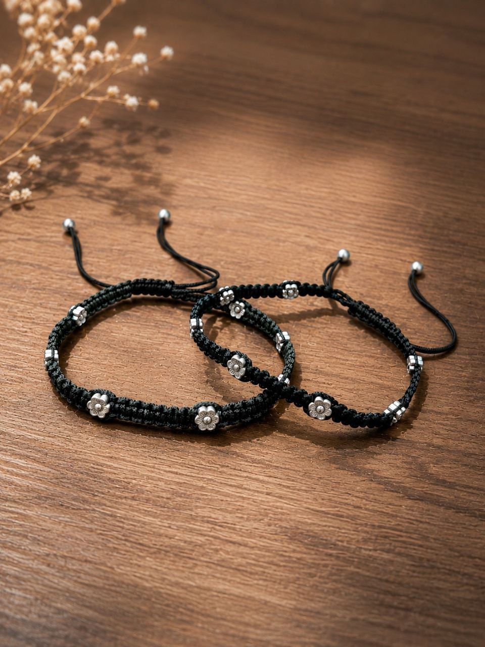 Adjustable Flower Thread Anklet – Stunning Elegant Jewelry for Stylish Everyday Wear