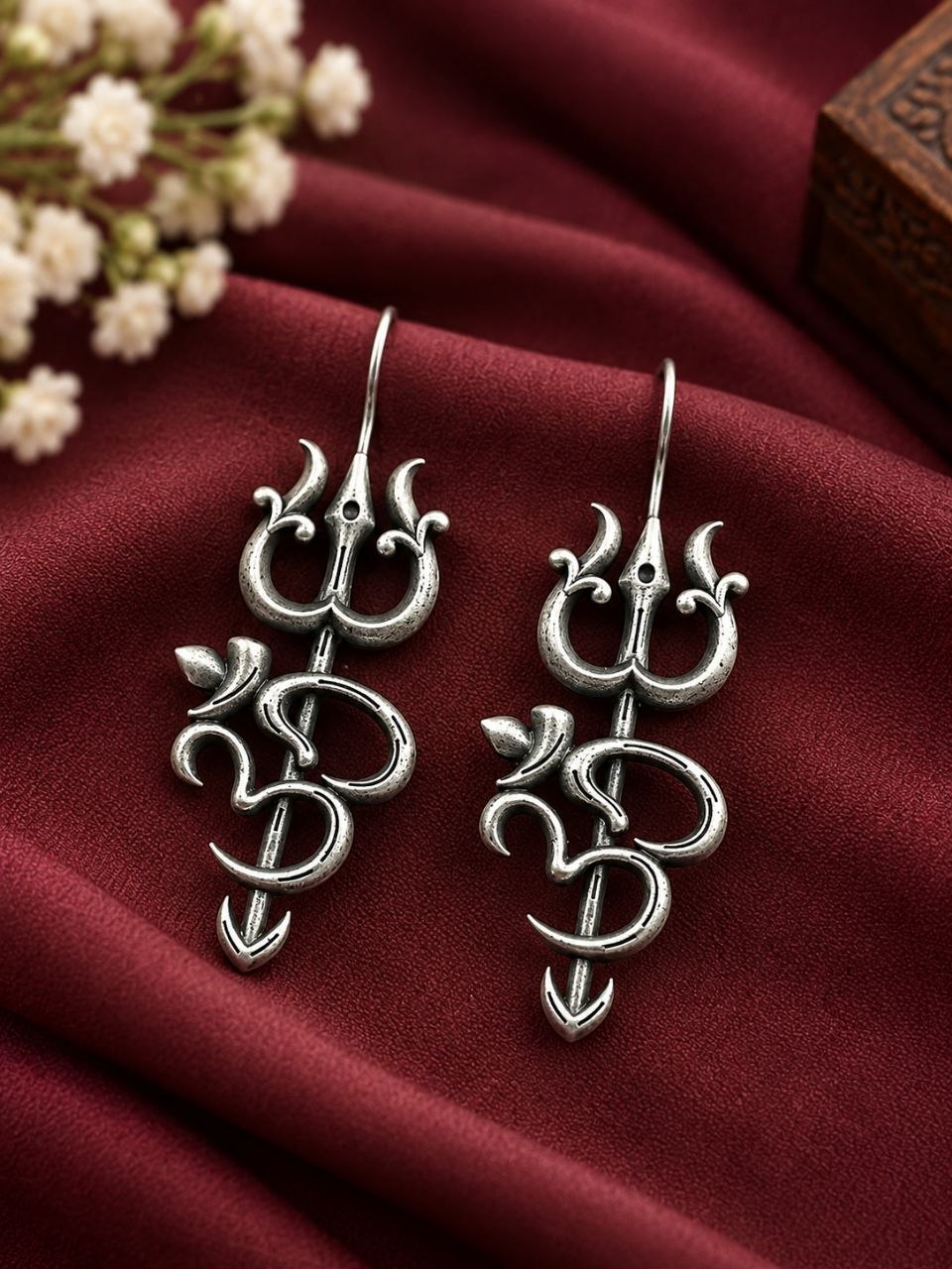 Oxidized Trishul Om Earring ? Spiritual Design for Ethnic Look - Image 2