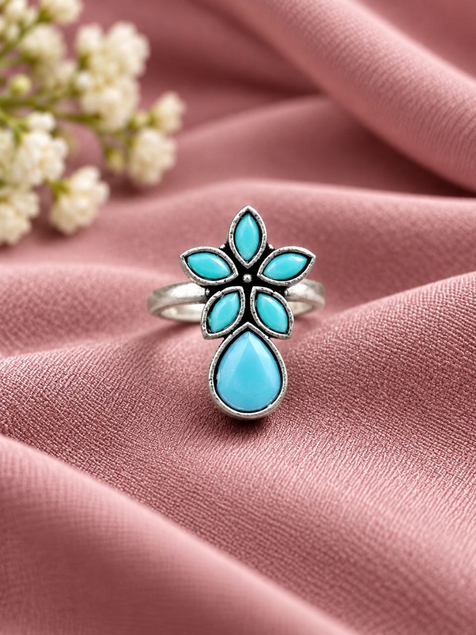 Adjustable Flower Ring for Elegant Everyday and Party Styling - Image 4
