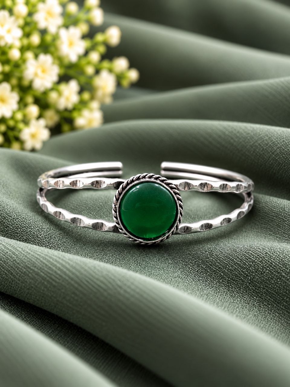 Handmade Round Bangle traditional brass jewellery