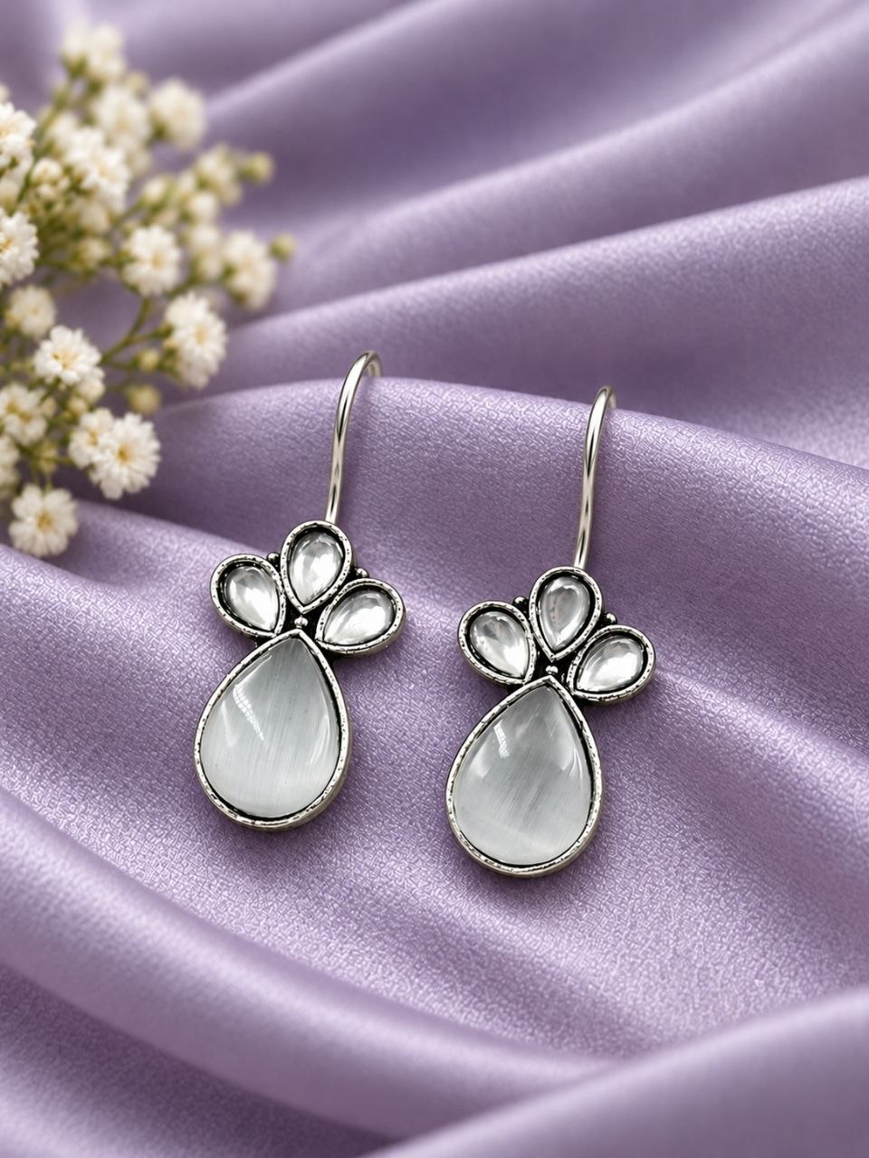 Elegant Hook Earring Premium Brass Fashion Jewelry for Women