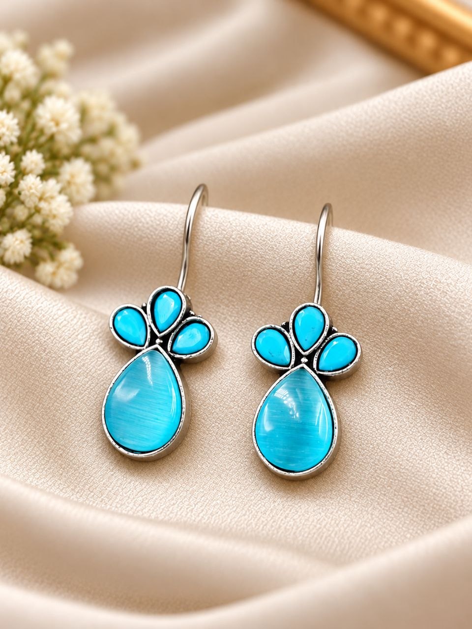 Elegant Hook Earring Premium Brass Fashion Jewelry for Women