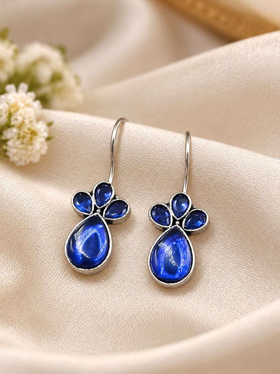 Elegant Hook Earring Premium Brass Fashion Jewelry for Women